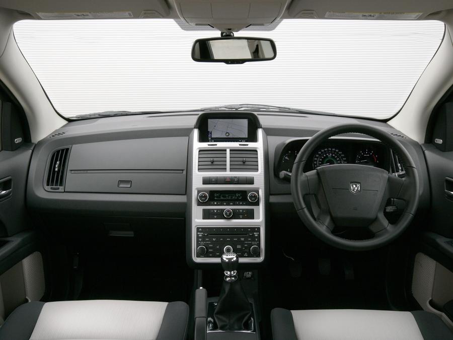  Dodge Journey 2008 года  (UK) (фото 17 из 30)